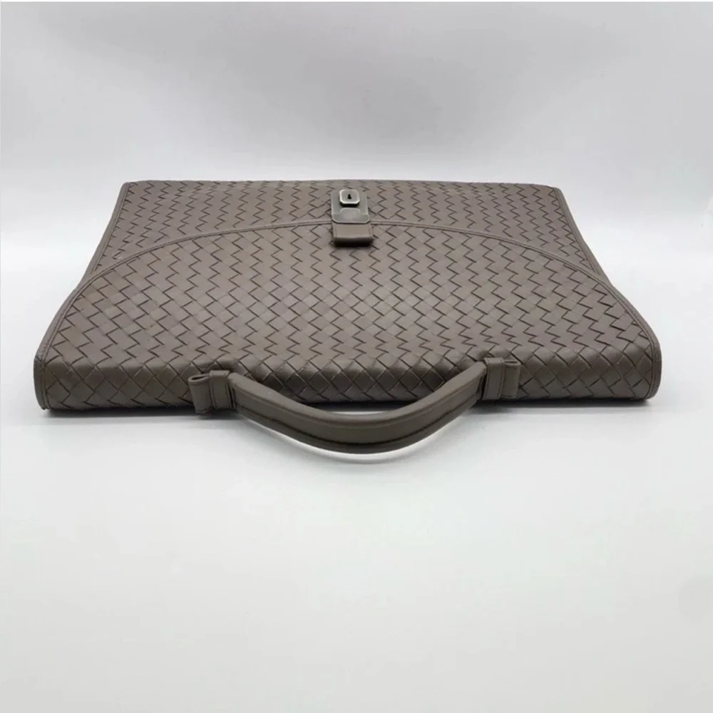 BOTTEGA VENETA Unisex Sophisticated Intrecciato Grey Woven Leather Briefcase